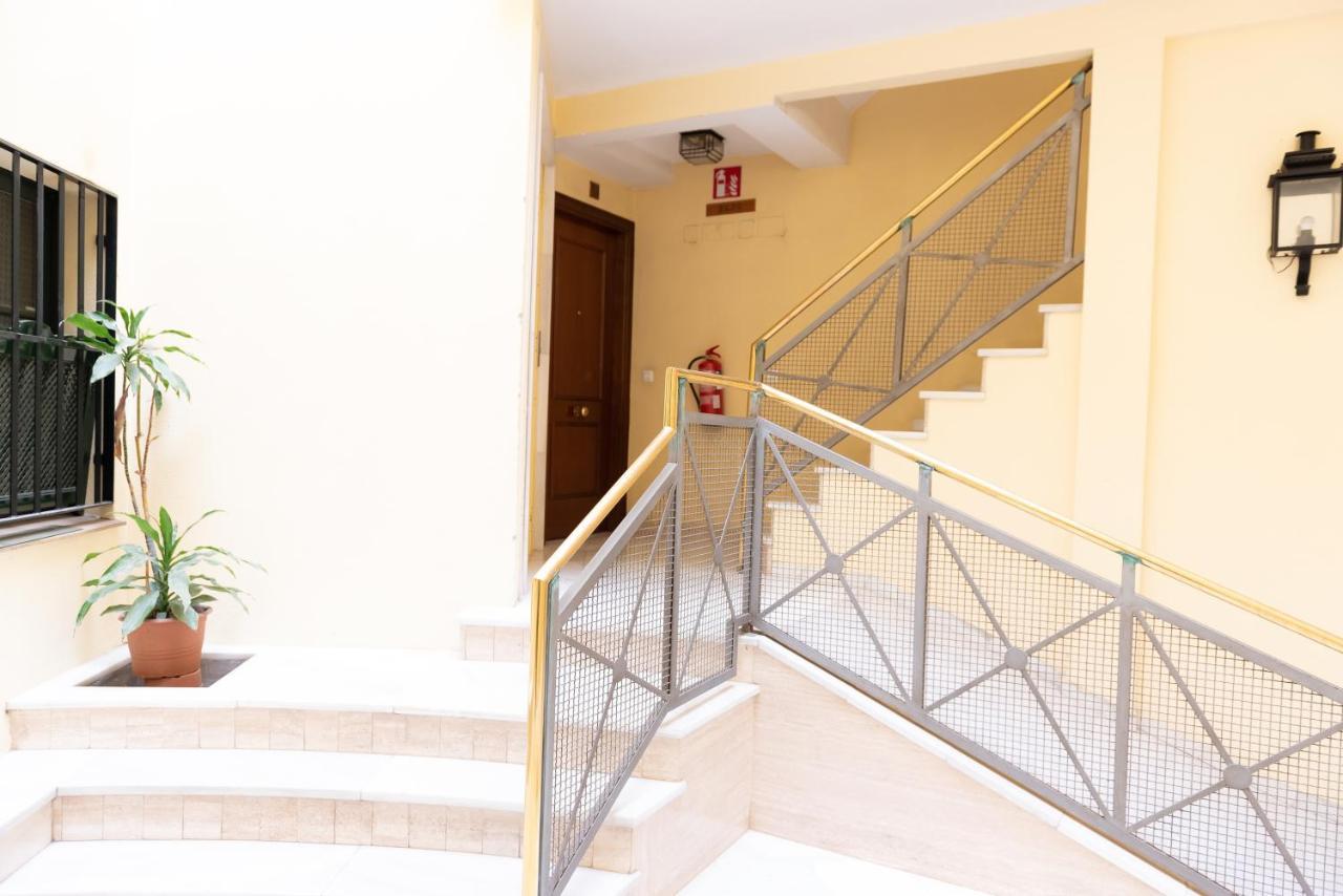Appartement Tourist House Casa Pilatos à Séville Extérieur photo